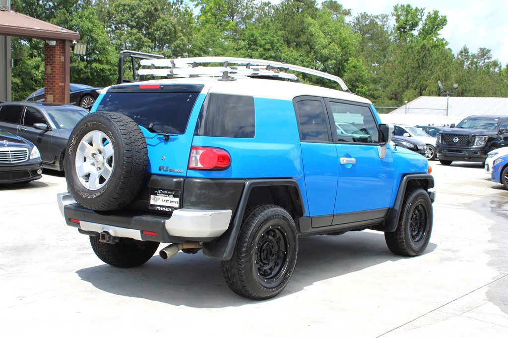 2007 Toyota FJ Cruiser photo