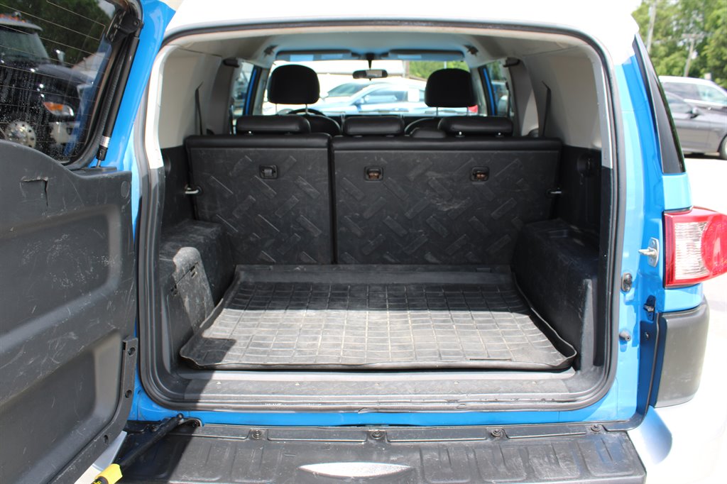 2007 Toyota FJ Cruiser photo