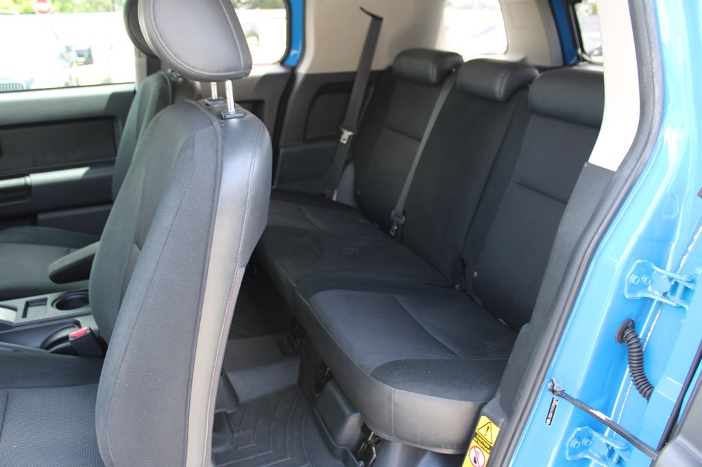 2007 Toyota FJ Cruiser photo