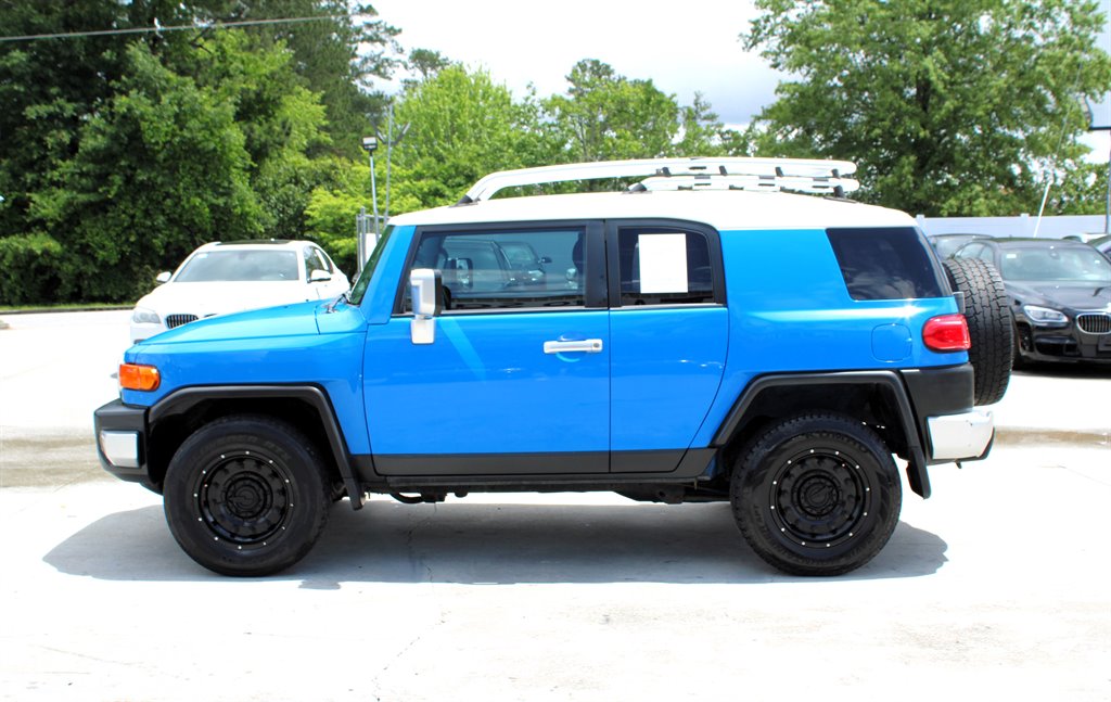 2007 Toyota FJ Cruiser photo