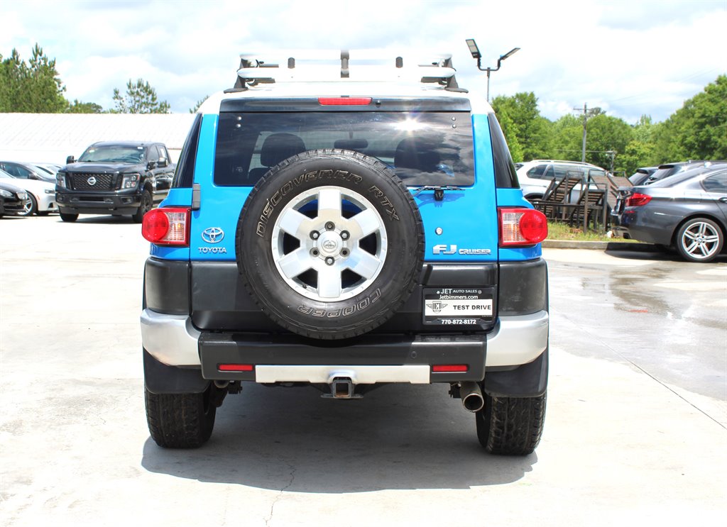 2007 Toyota FJ Cruiser photo