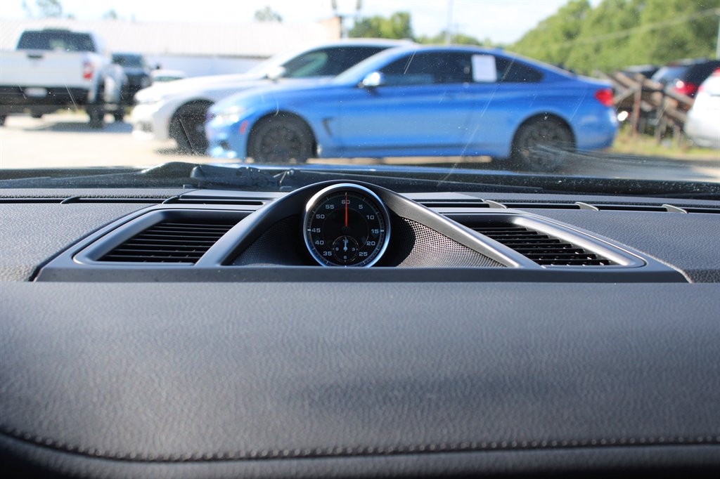 2011 Porsche Panamera 4S photo