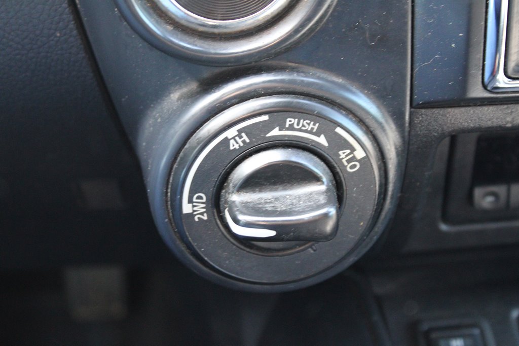 2018 Nissan Titan XD SV photo