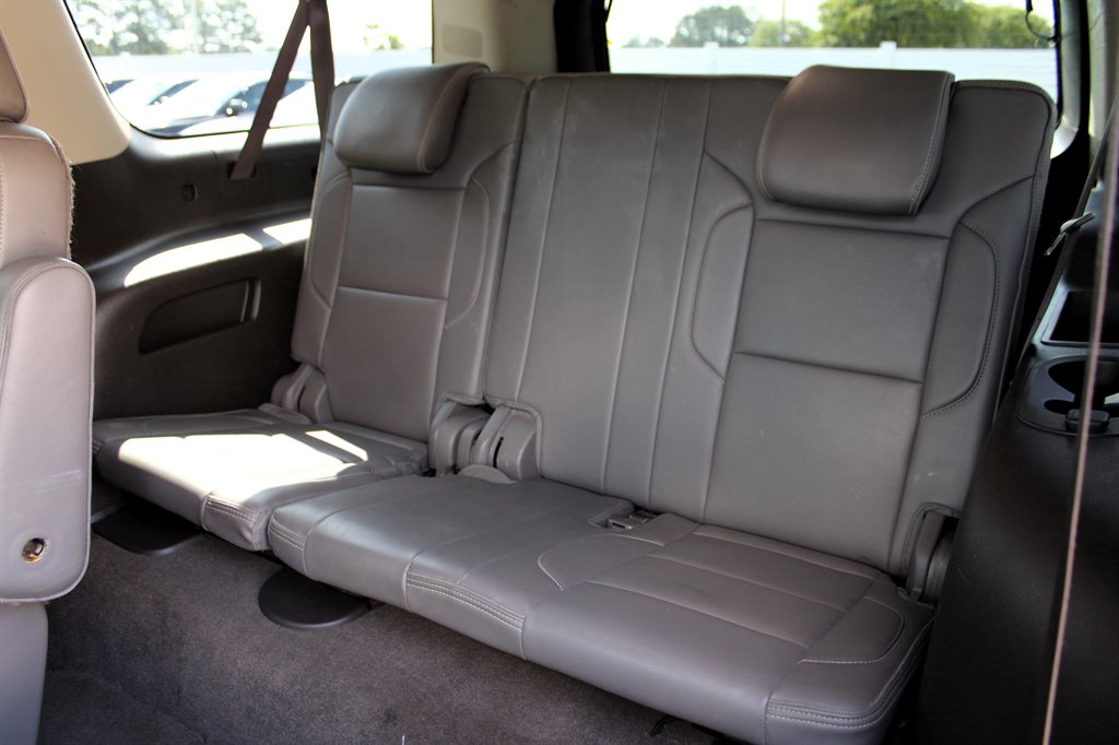 2017 GMC Yukon XL 1500 Denali photo