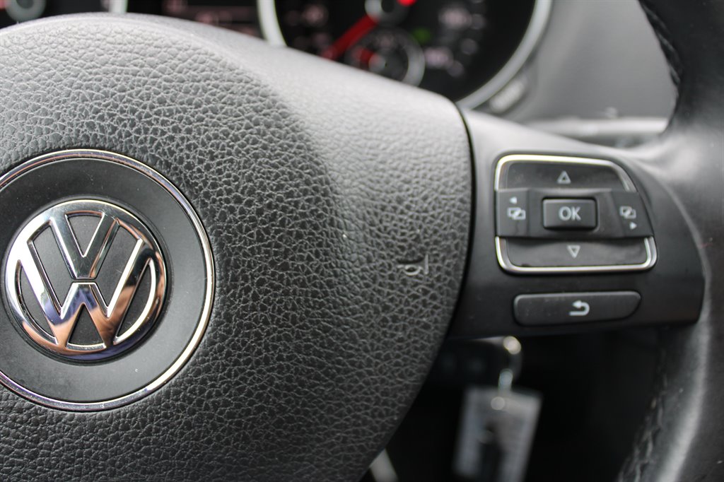 2014 Volkswagen Jetta SportWagen TDI photo