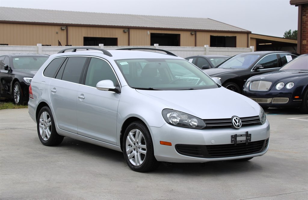 2014 Volkswagen Jetta SportWagen TDI photo