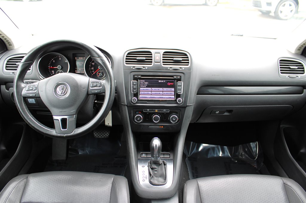 2014 Volkswagen Jetta SportWagen TDI photo