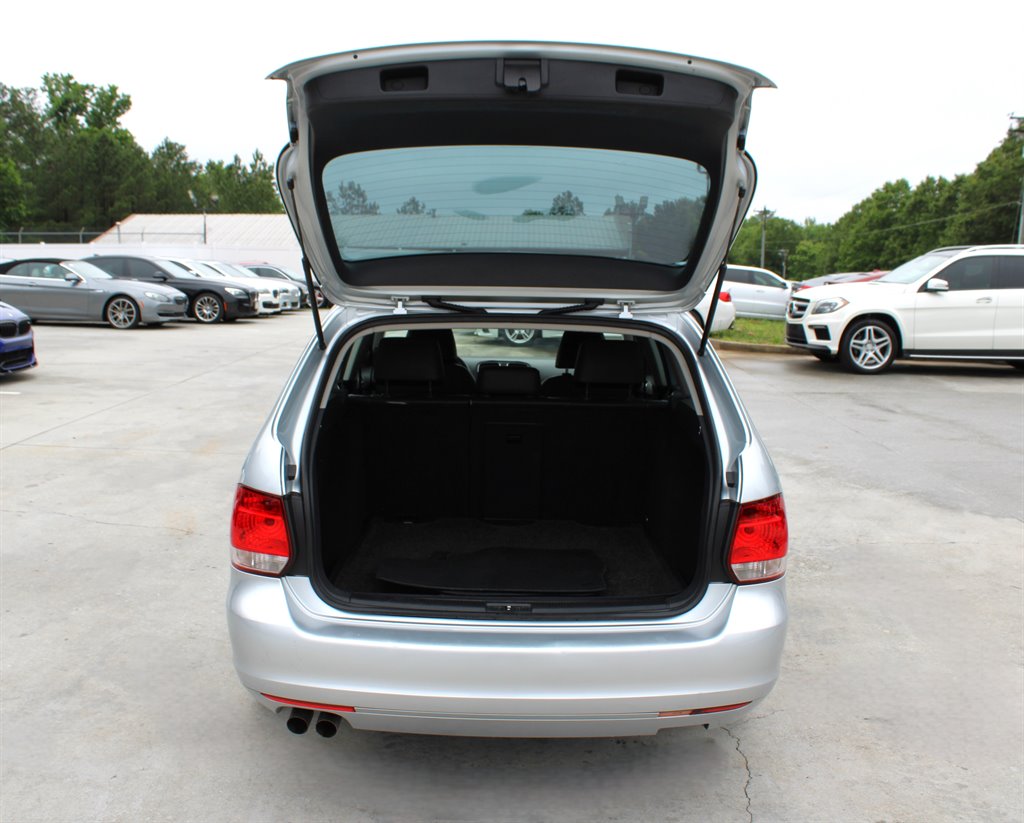 2014 Volkswagen Jetta SportWagen TDI photo