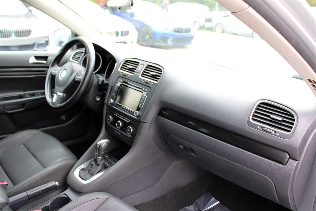 2014 Volkswagen Jetta SportWagen TDI photo