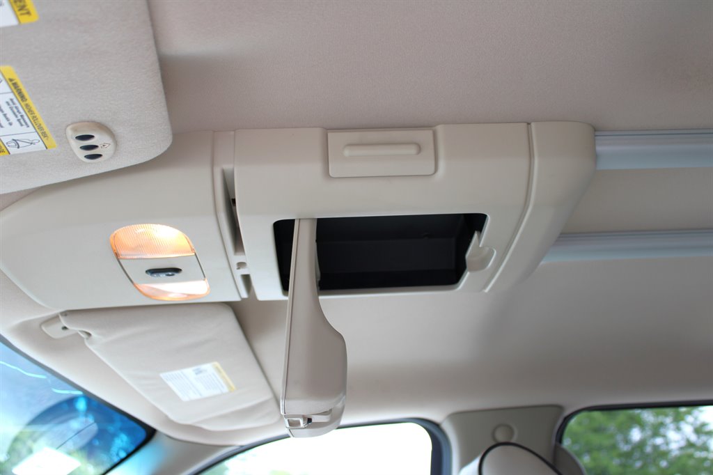 2006 Lincoln Mark LT photo
