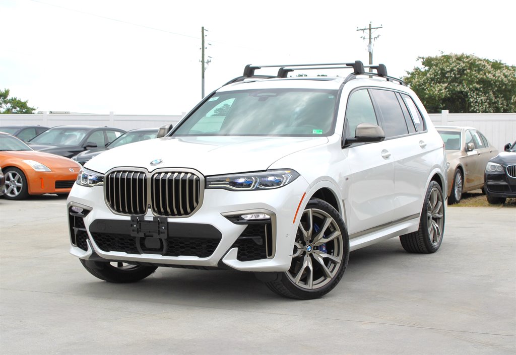 2020 BMW X7 M50i photo