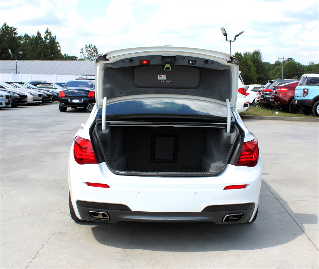 2013 BMW 750Li xDrive - $12,995