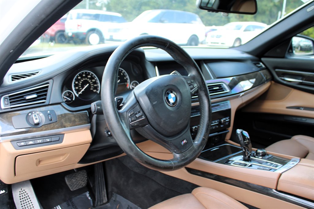 2013 BMW 750Li xDrive - $12,995