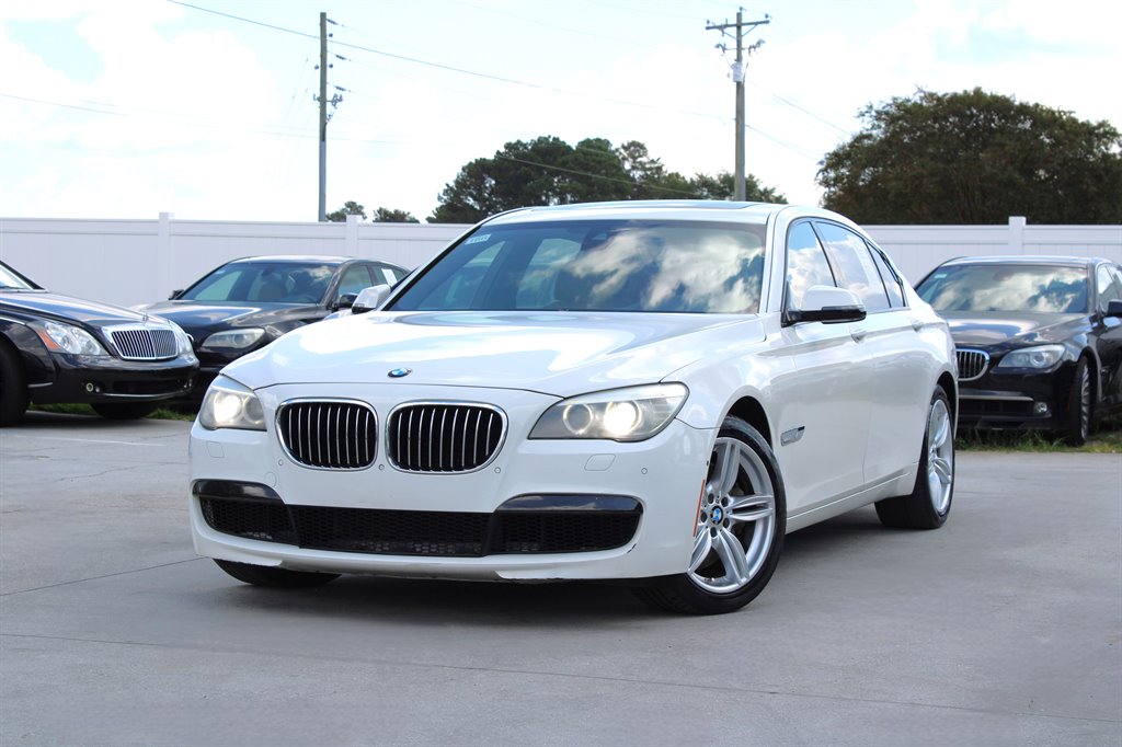 2013 BMW 750Li xDrive - $12,995