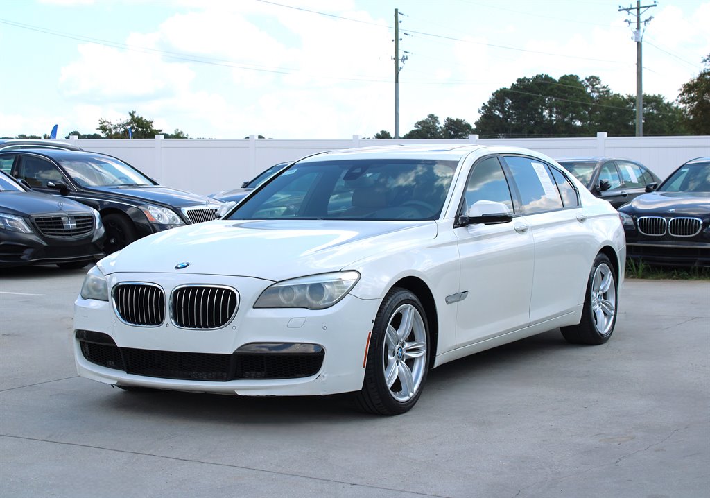 2013 BMW 750Li xDrive - $12,995
