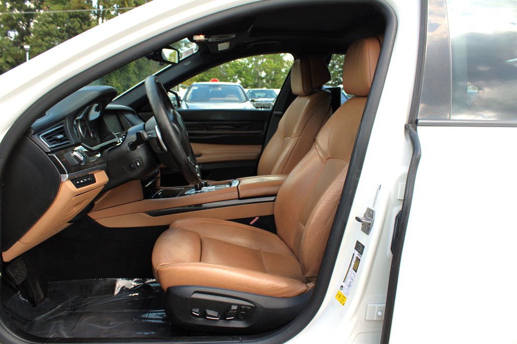 2013 BMW 750Li xDrive - $12,995