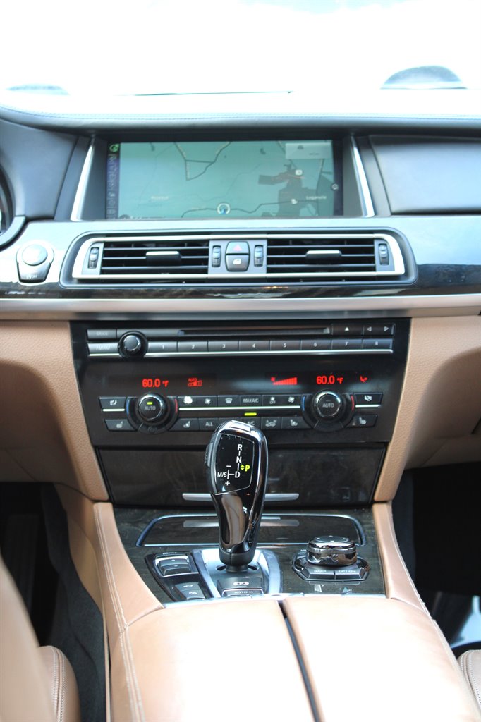 2013 BMW 750Li xDrive - $12,995