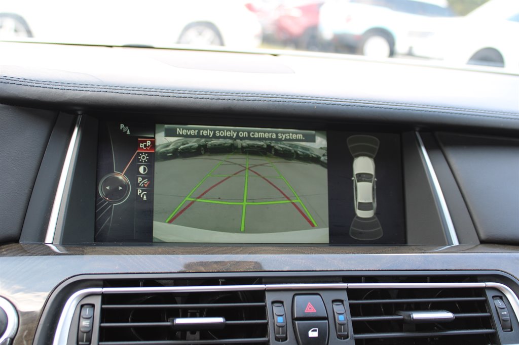 2013 BMW 750Li xDrive - $12,995