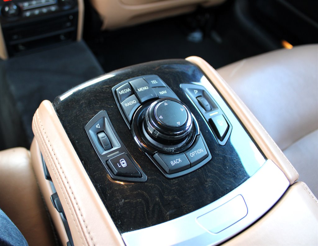 2013 BMW 750Li xDrive - $12,995
