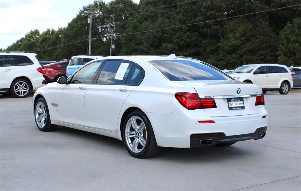 2013 BMW 750Li xDrive - $12,995