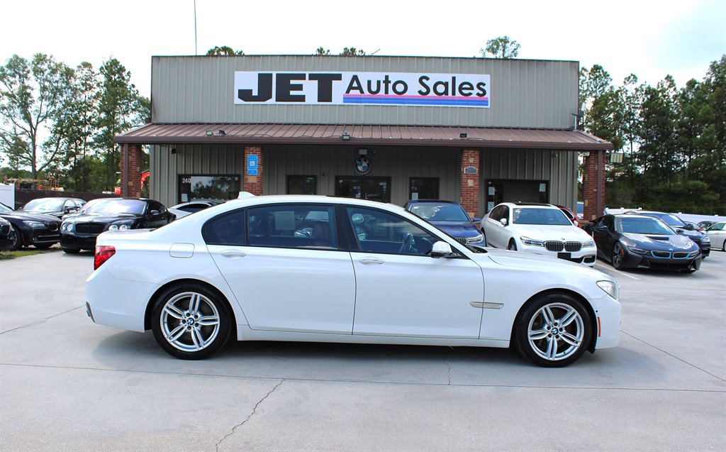 2013 BMW 750Li xDrive - $12,995