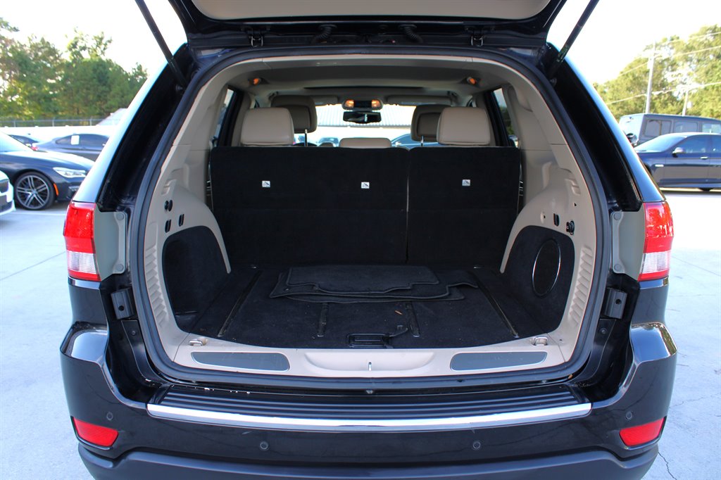 2013 Jeep Cherokee - $9,995
