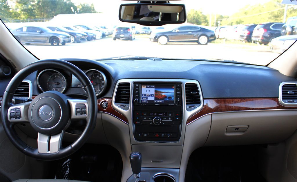 2013 Jeep Cherokee - $9,995