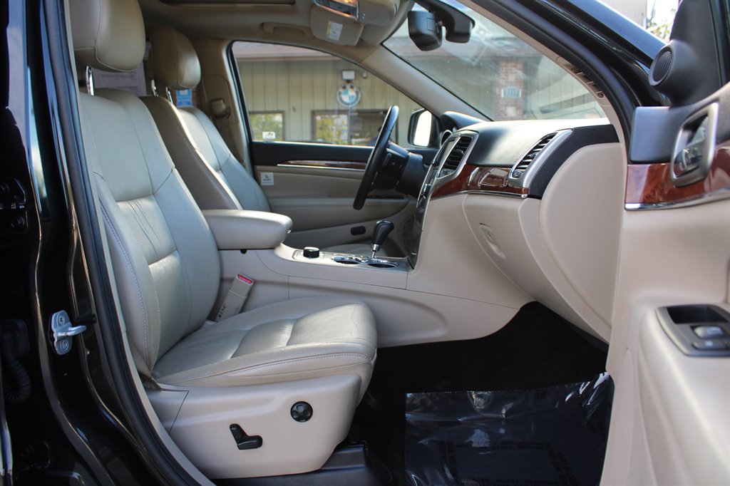 2013 Jeep Cherokee - $9,995