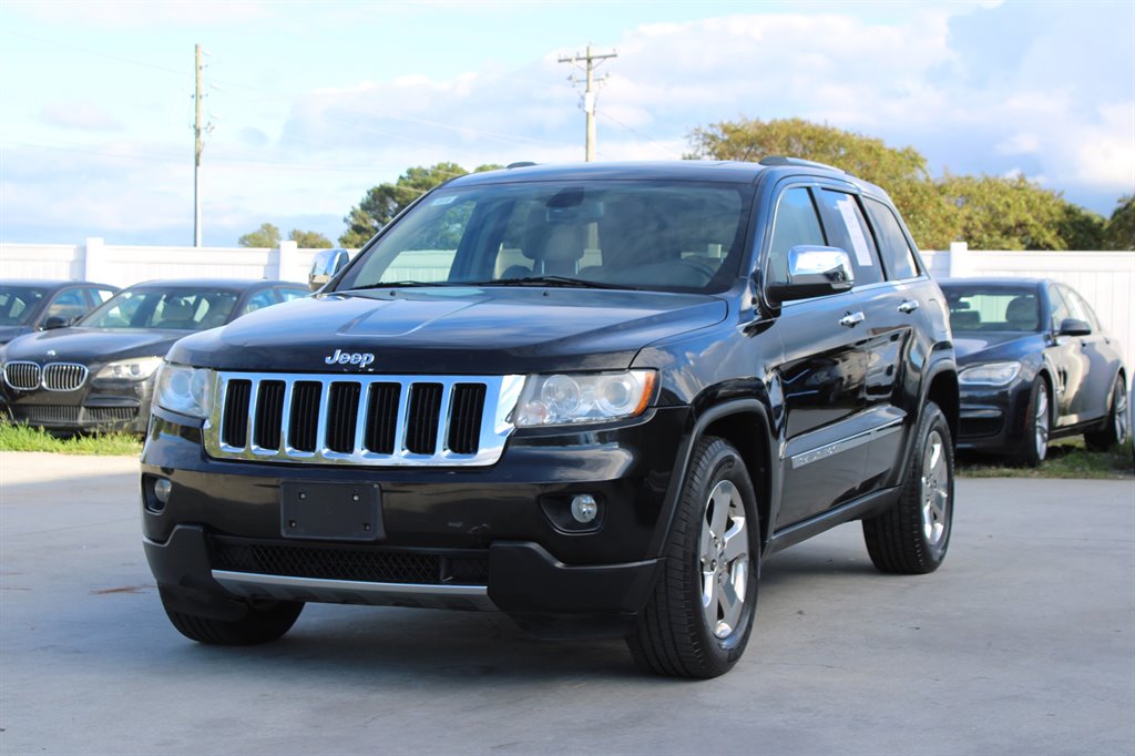 2013 Jeep Cherokee - $9,995