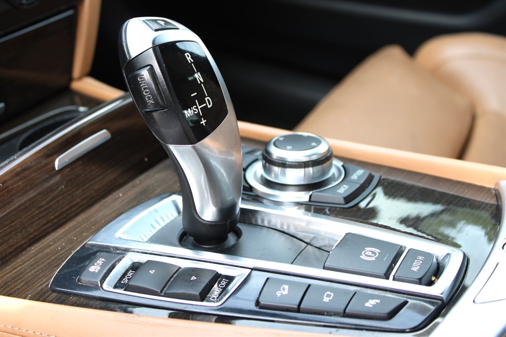 2012 BMW 750lxi, Alpina B7 - $10,995