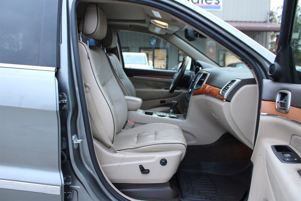 2012 Jeep Cherokee - $9,995