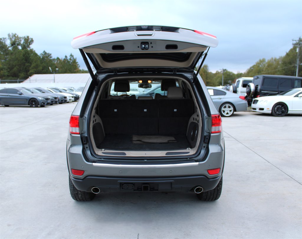 2012 Jeep Cherokee - $9,995