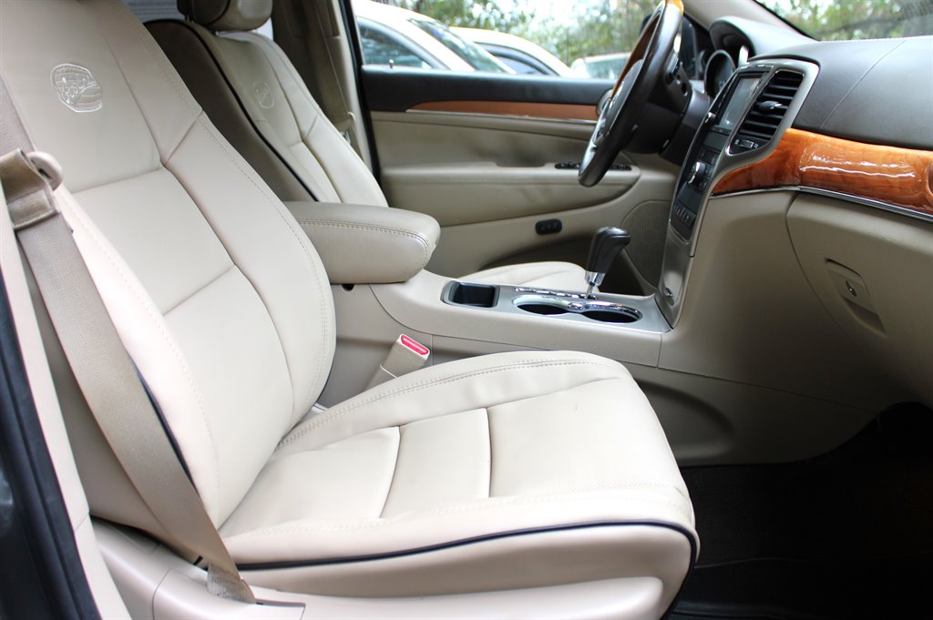 2012 Jeep Cherokee - $9,995