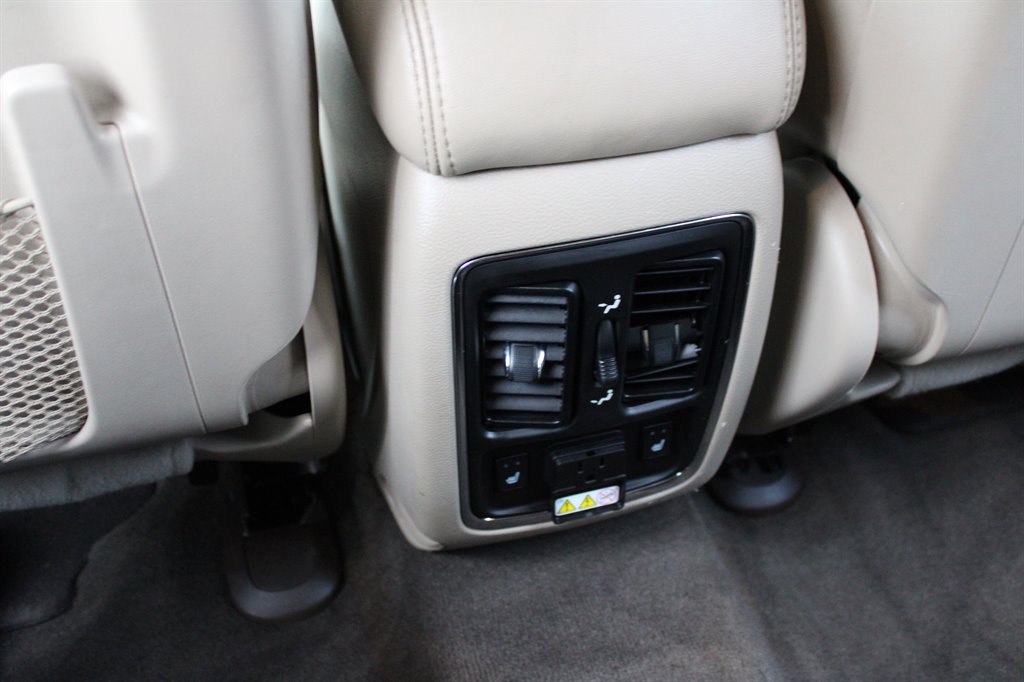 2012 Jeep Cherokee - $9,995