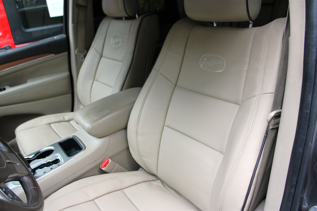 2012 Jeep Cherokee - $9,995