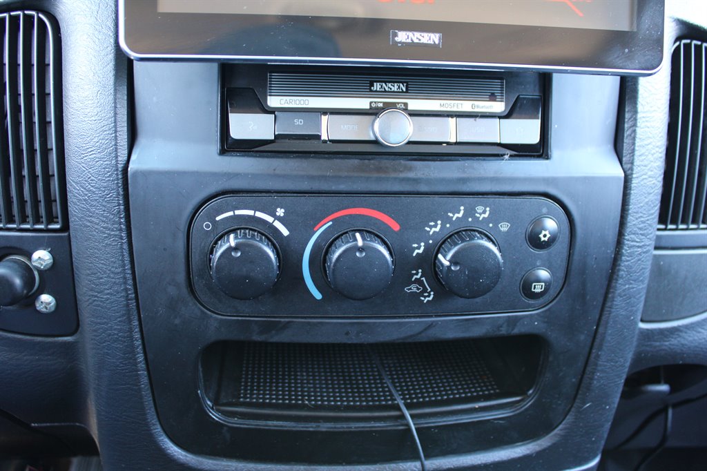 2003 Dodge Ram 2500 - $19,995