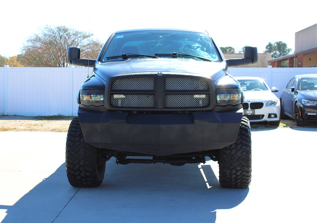 2003 Dodge Ram 2500 - $19,995