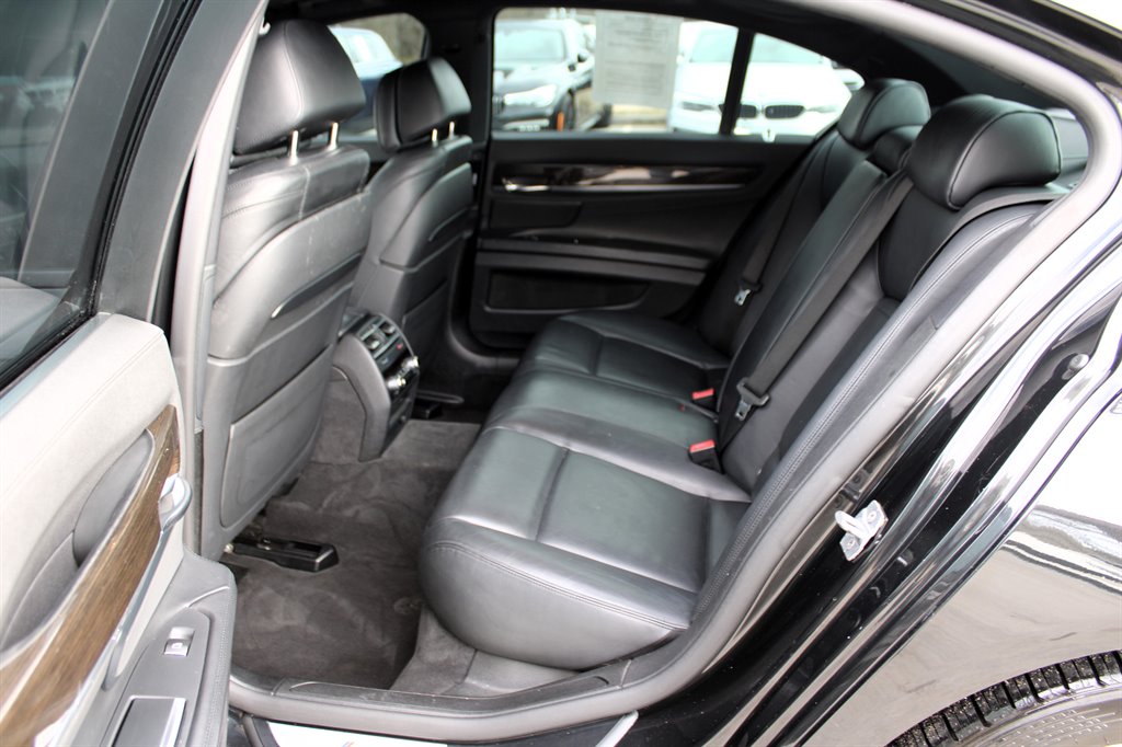2013 BMW 750Li - $10,995