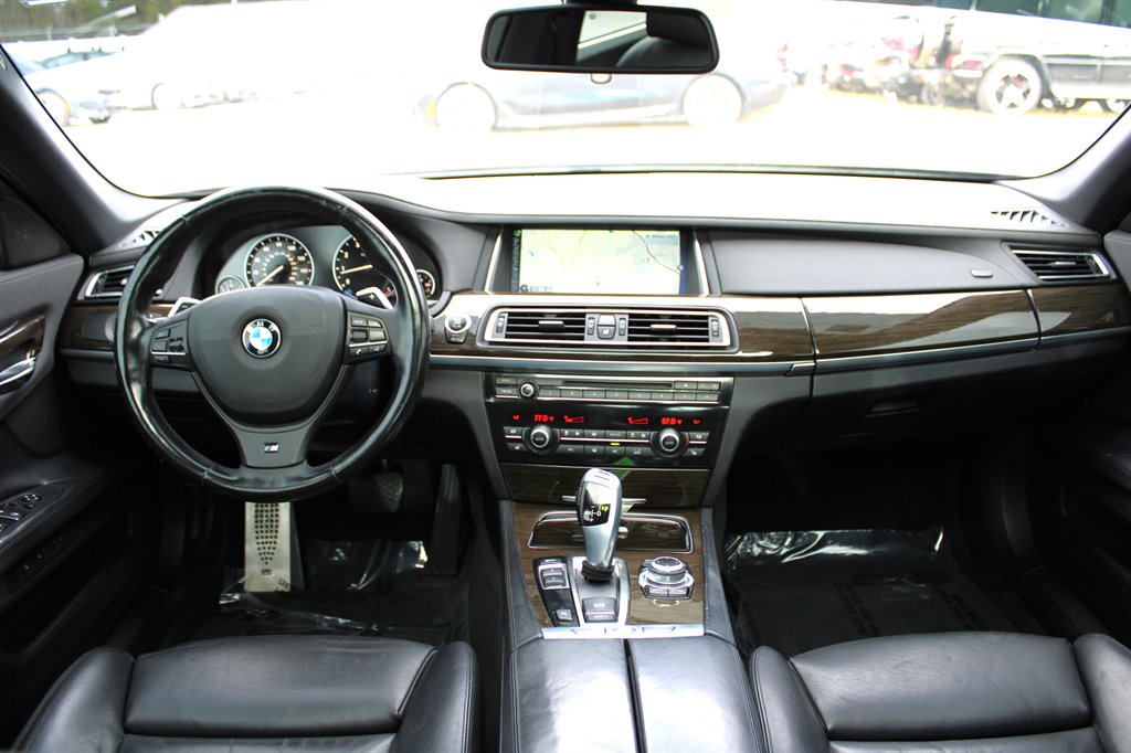 2013 BMW 750Li - $10,995
