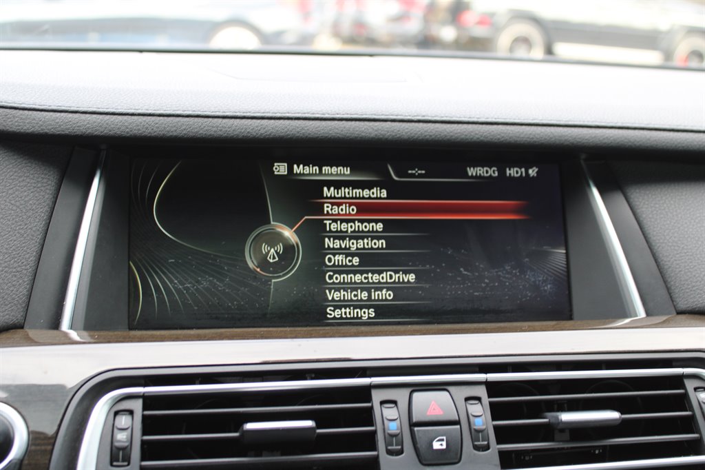 2013 BMW 750Li - $10,995