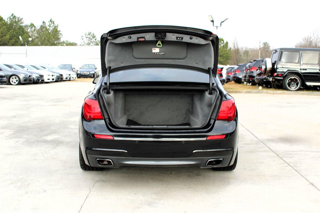2013 BMW 750Li - $10,995