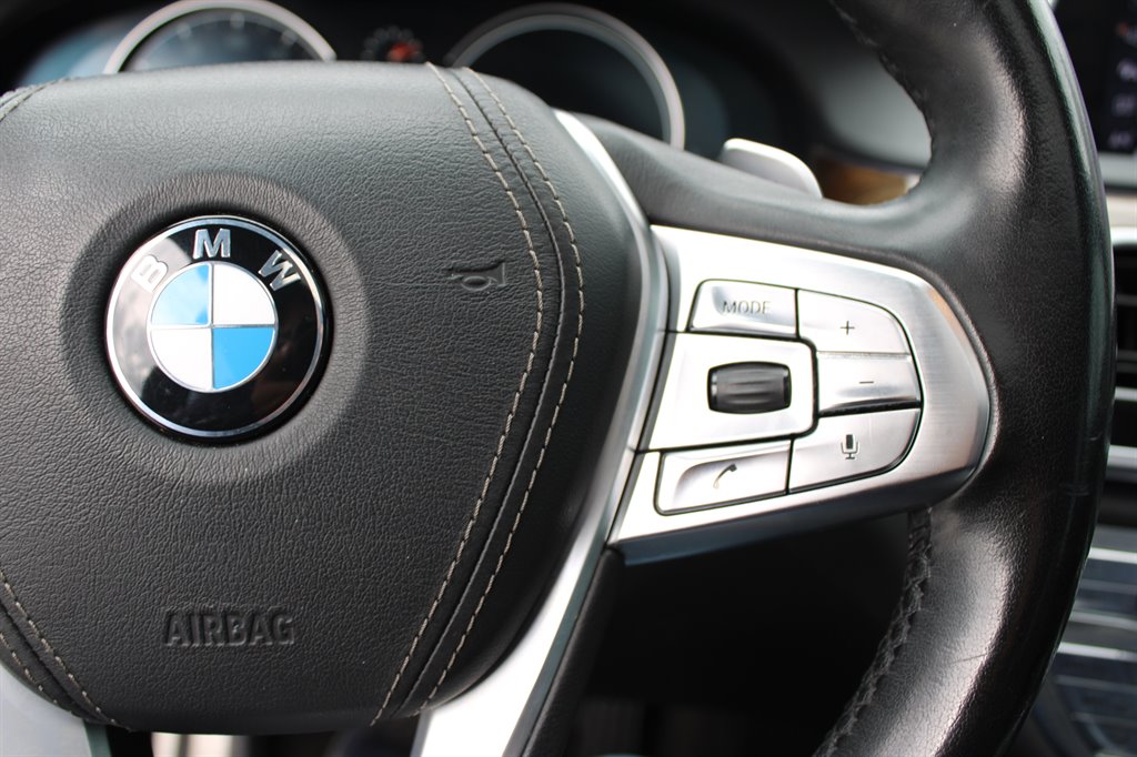2016 BMW 750i - $16,995