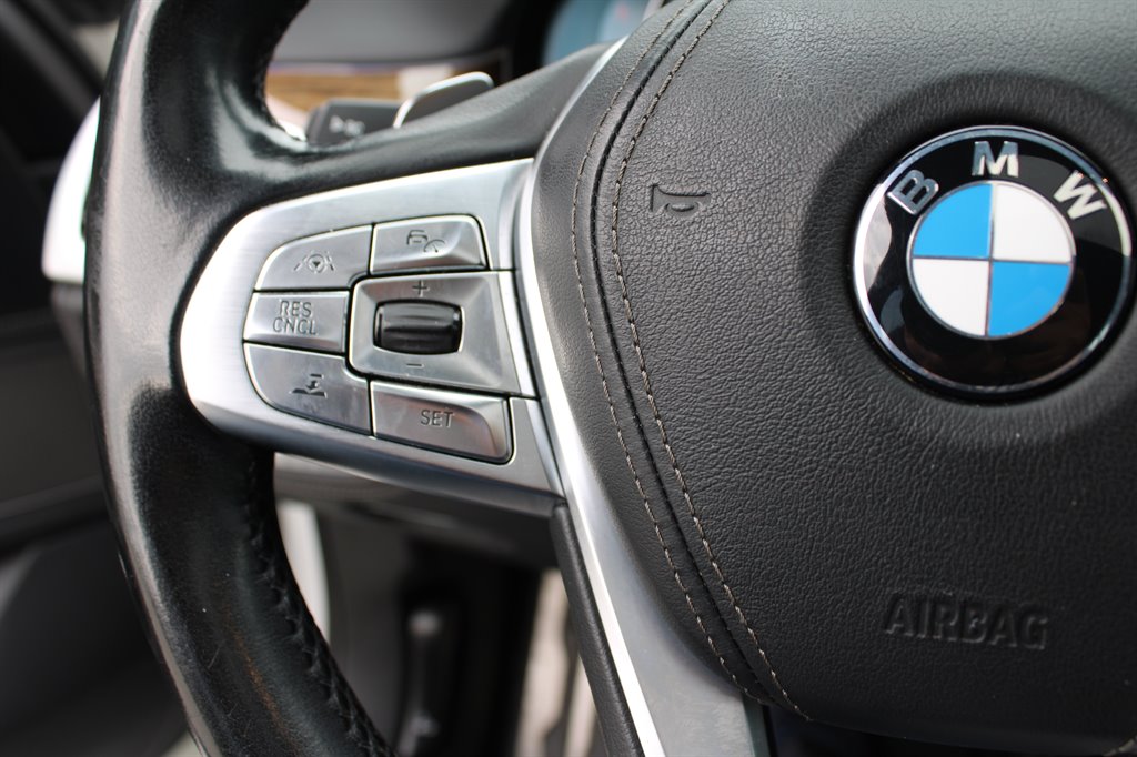 2016 BMW 750i - $16,995