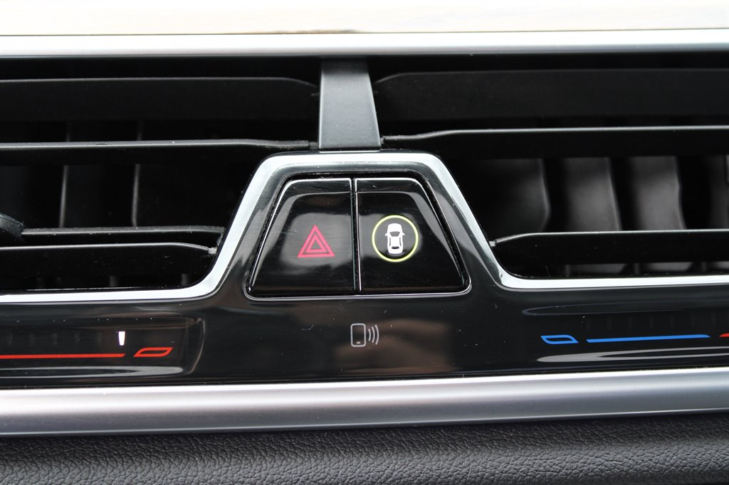 2016 BMW 750i - $16,995