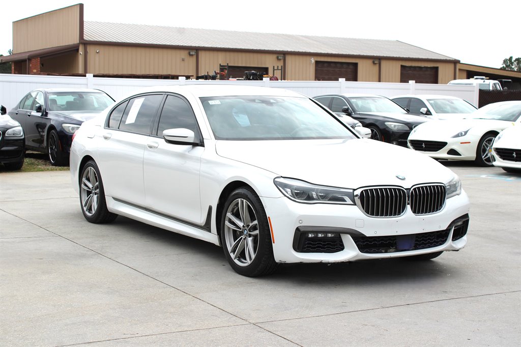 2016 BMW 750i - $16,995