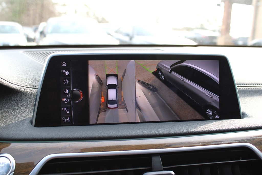 2016 BMW 750i - $16,995