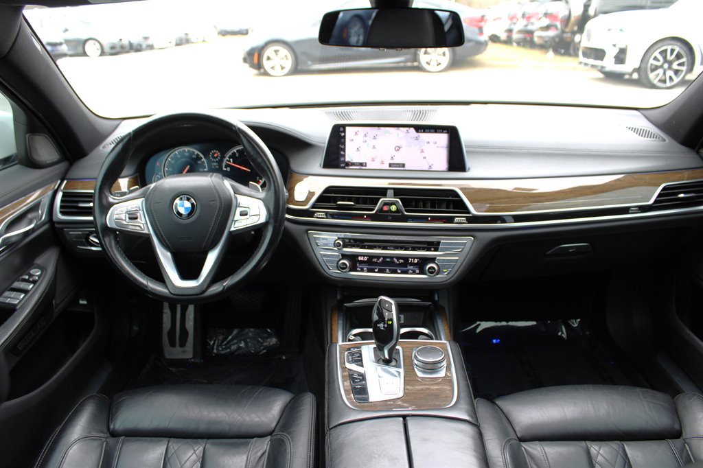 2016 BMW 750i - $16,995