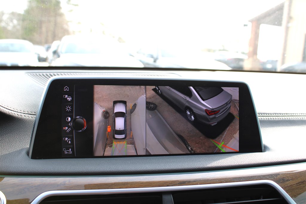 2016 BMW 750i - $16,995