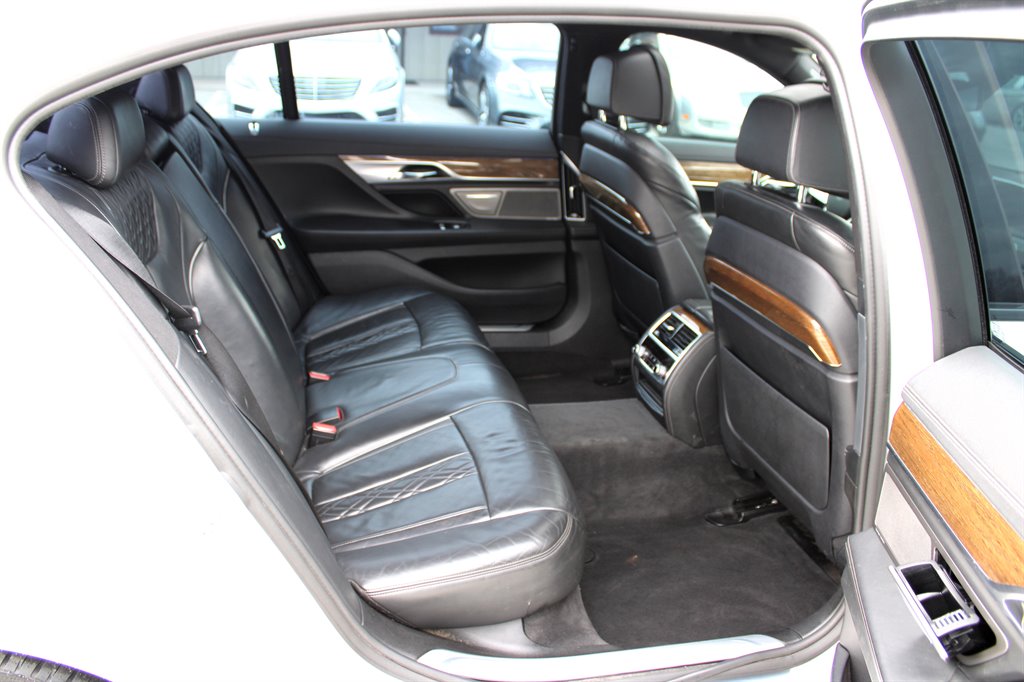 2016 BMW 750i - $16,995