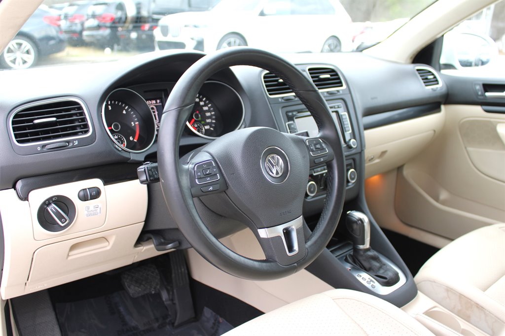 2013 Volkswagen Jetta - $6,995